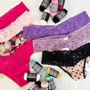 NWT Set of 19 Low Rise Hanky Panky Thongs